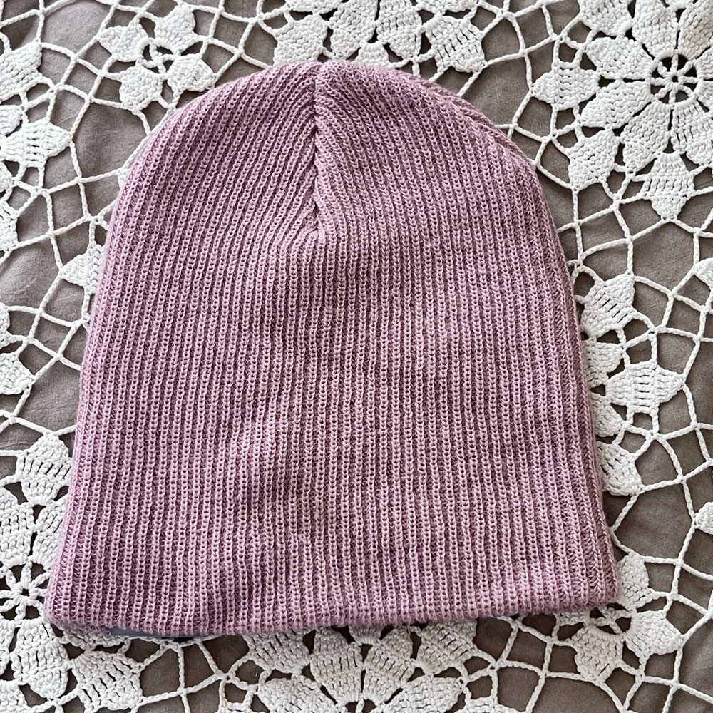 Columbia | Like new women’s pink ribbed knit beanie